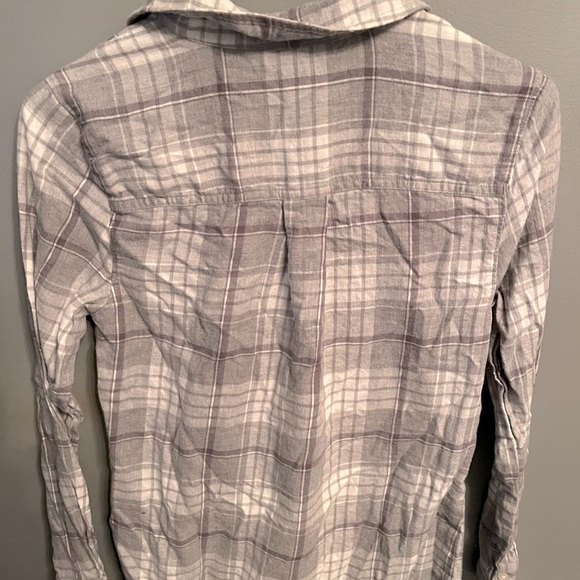 Grey old navy flannel - Picture 3 of 3